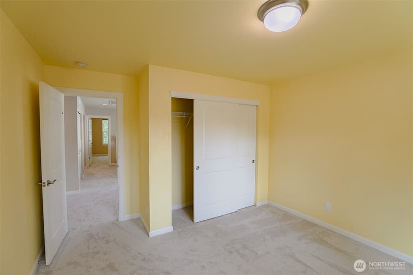 Property photo for 208 Ilwaco Place SE, Renton photo 33