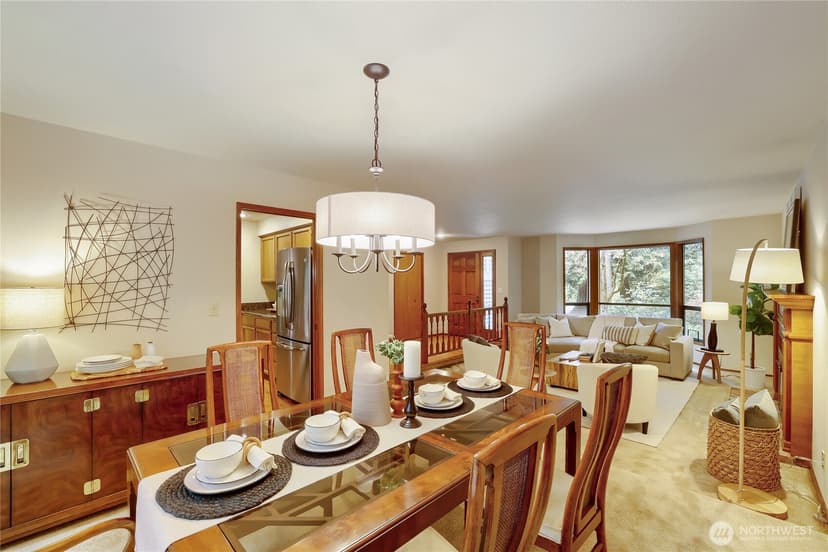 Property photo for 20525 NE 68th Street, Redmond photo 9