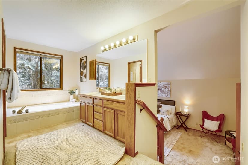 Property photo for 20525 NE 68th Street, Redmond photo 23