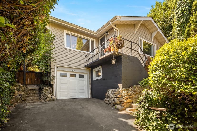 Property photo for 1405 S 100th Street, Seattle photo 38