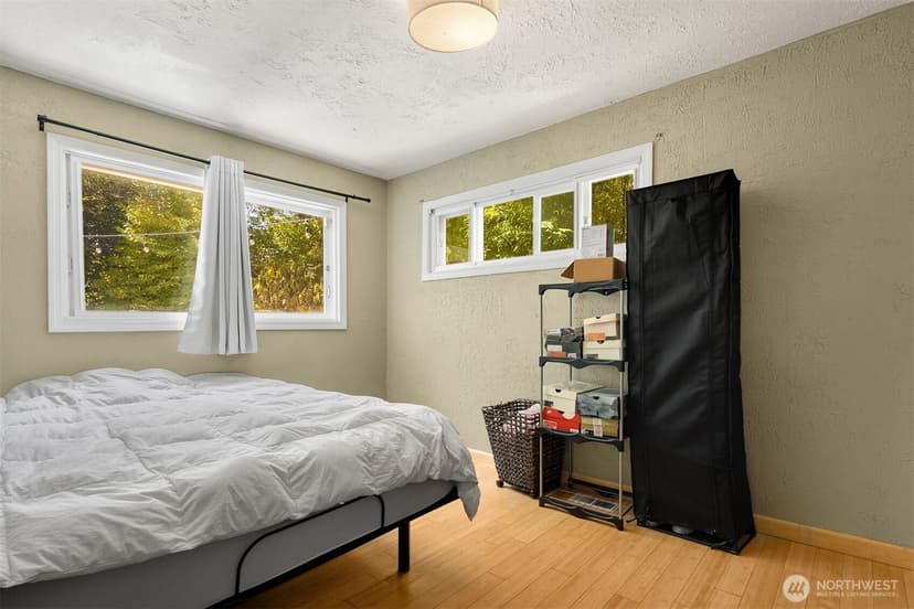 Property photo for 1405 S 100th Street, Seattle photo 22