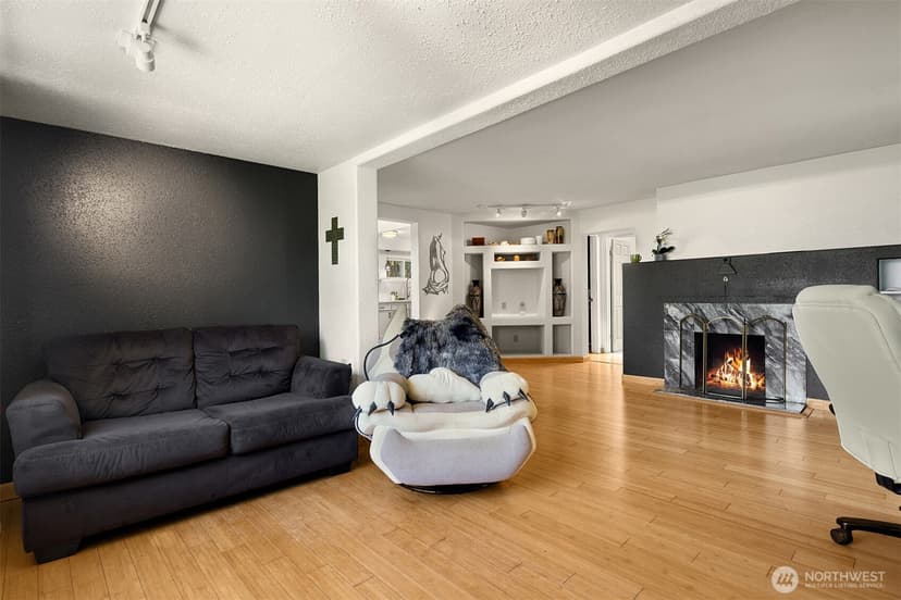 Property photo for 1405 S 100th Street, Seattle photo 19