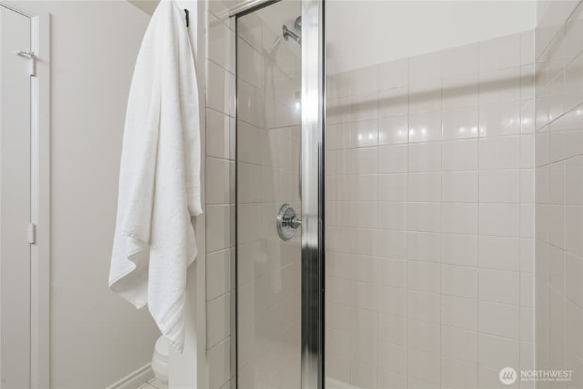 Property photo for 945 232nd Place NE #945, Sammamish photo 28