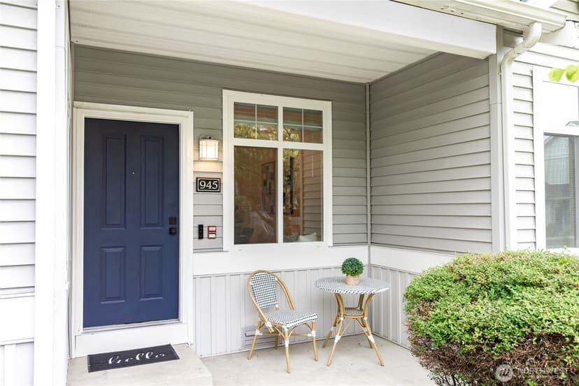 Property photo for 945 232nd Place NE #945, Sammamish photo 2