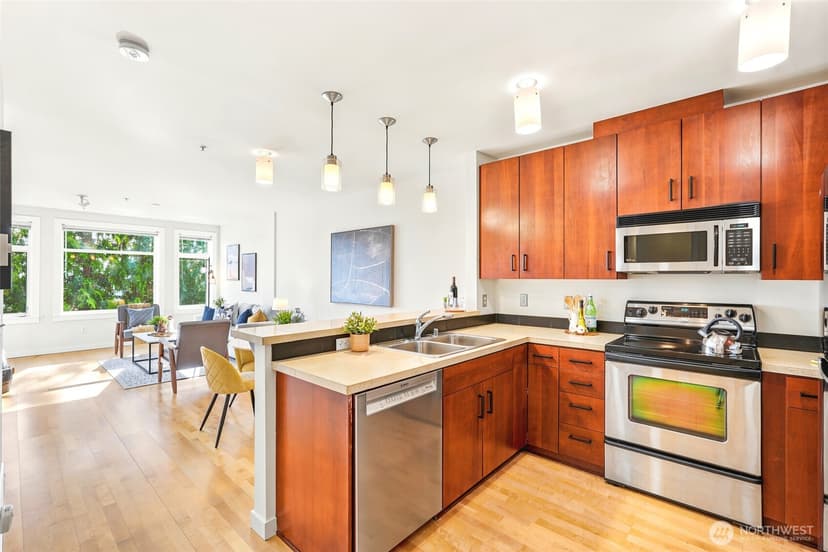 Property photo for 655 Crockett Street #B203, Seattle photo 5