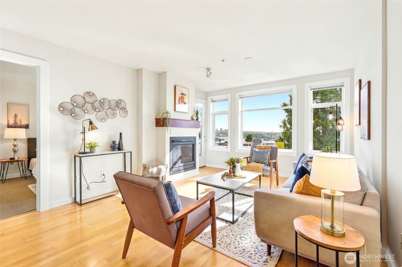 Property photo for 655 Crockett Street #B203, Seattle photo 2
