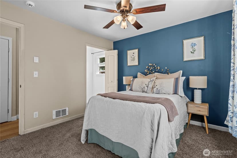 Property photo for 2604 NE Denny Road, Bremerton photo 13