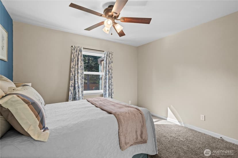 Property photo for 2604 NE Denny Road, Bremerton photo 14
