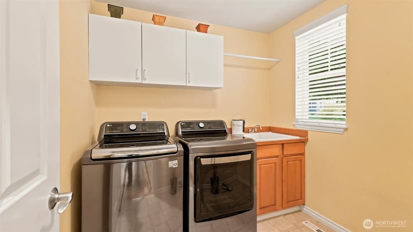 Property photo for 24610 SE 278th Street, Maple Valley photo 16