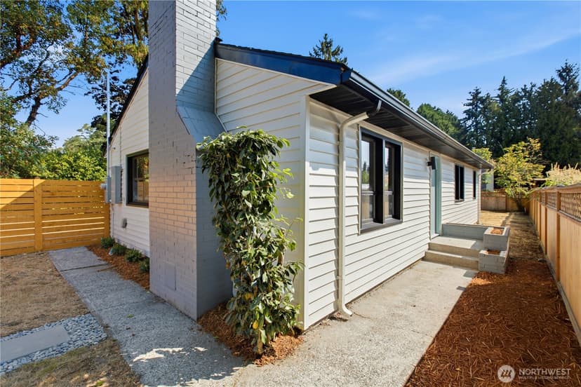 Property photo for 12504 8th Avenue SW, Burien