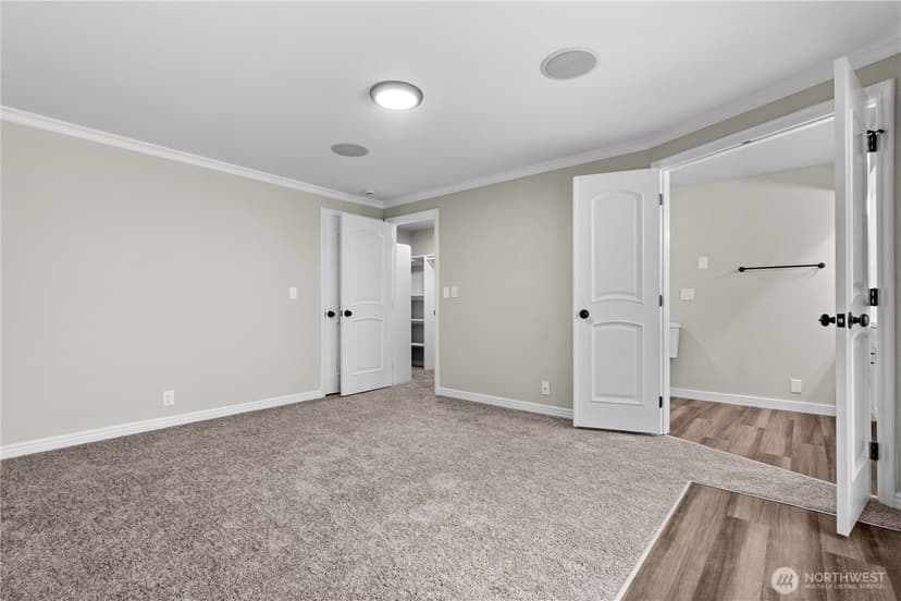 Property photo for 3909 Northshore Boulevard NE, Tacoma photo 20