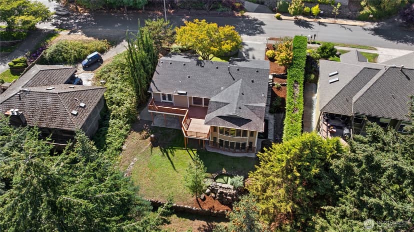 Property photo for 3909 Northshore Boulevard NE, Tacoma photo 35