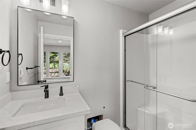 Property photo for 3909 Northshore Boulevard NE, Tacoma photo 23