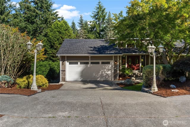 Property photo for 3909 Northshore Boulevard NE, Tacoma photo 4