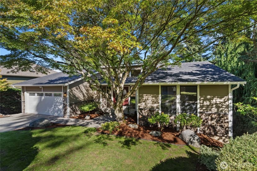 Property photo for 3909 Northshore Boulevard NE, Tacoma photo 2