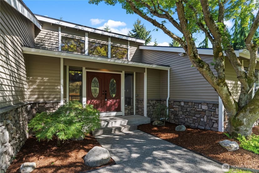 Property photo for 3909 Northshore Boulevard NE, Tacoma photo 3