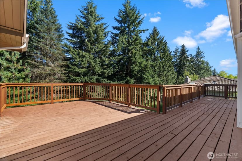 Property photo for 3909 Northshore Boulevard NE, Tacoma photo 6