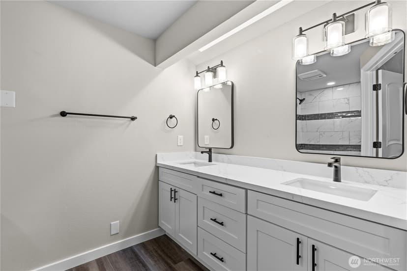 Property photo for 3909 Northshore Boulevard NE, Tacoma photo 25