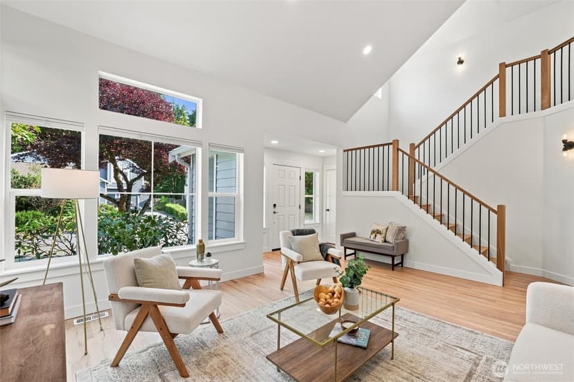 Property photo for 7649 NE 125th Street, Kirkland photo 5