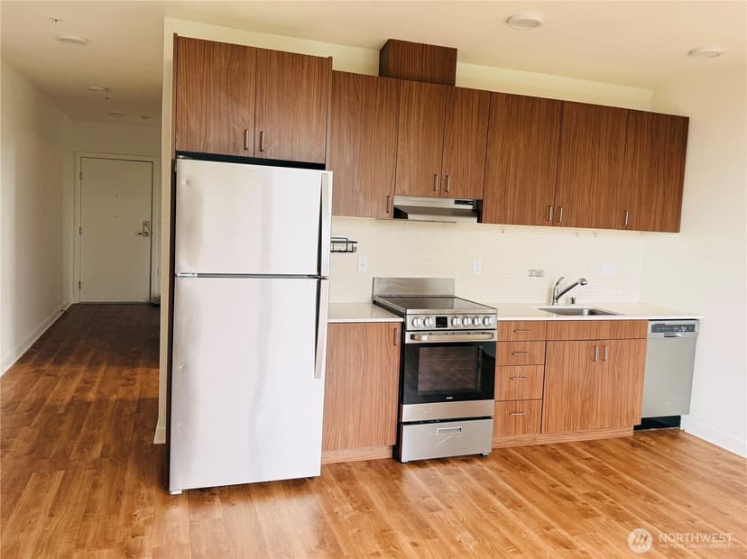 Property photo for 1601 N 45th Street #307, Seattle photo 15