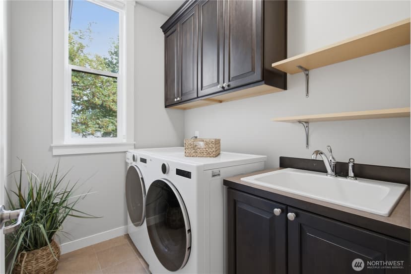 Property photo for 2156 NW Harmony Wy, Issaquah photo 13