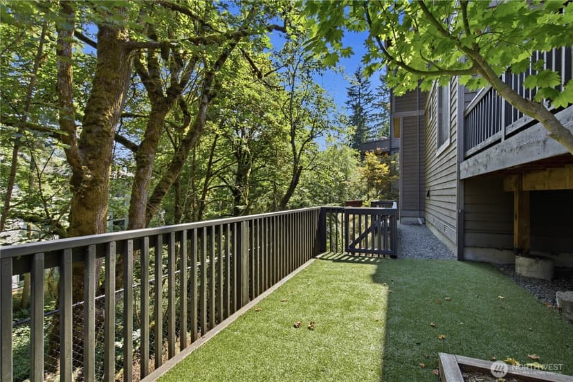 Property photo for 2156 NW Harmony Wy, Issaquah photo 38