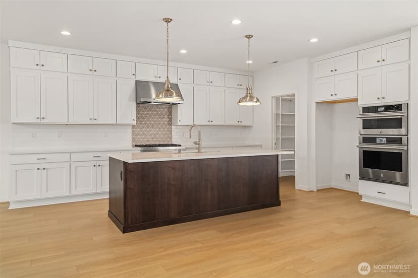 Property photo for 25502 (HS 13) 204th Place SE, Covington photo 17
