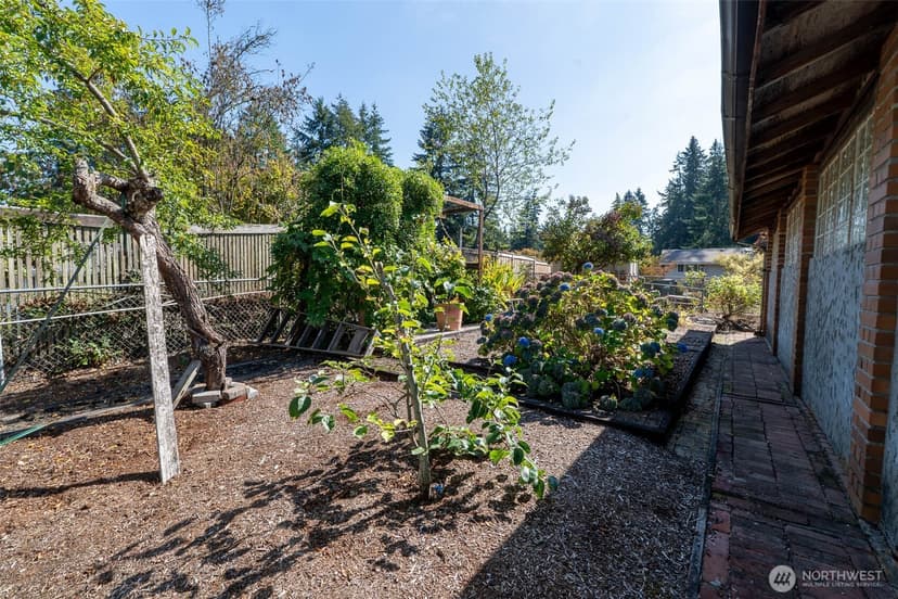 Property photo for 14554 166th Place SE, Renton photo 19