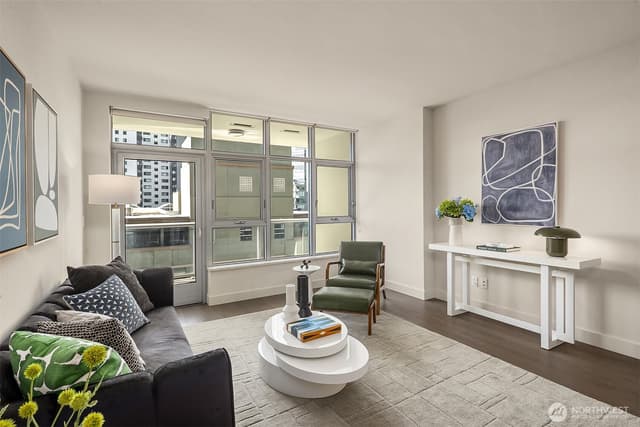 Property photo for 583 Battery Street #508N, Seattle photo 2
