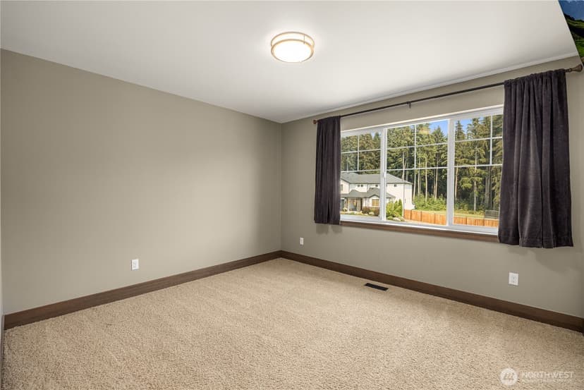 Property photo for 11714 137th Drive NE, Lake Stevens photo 26