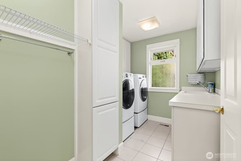 Property photo for 24007 76th Avenue W, Edmonds photo 28