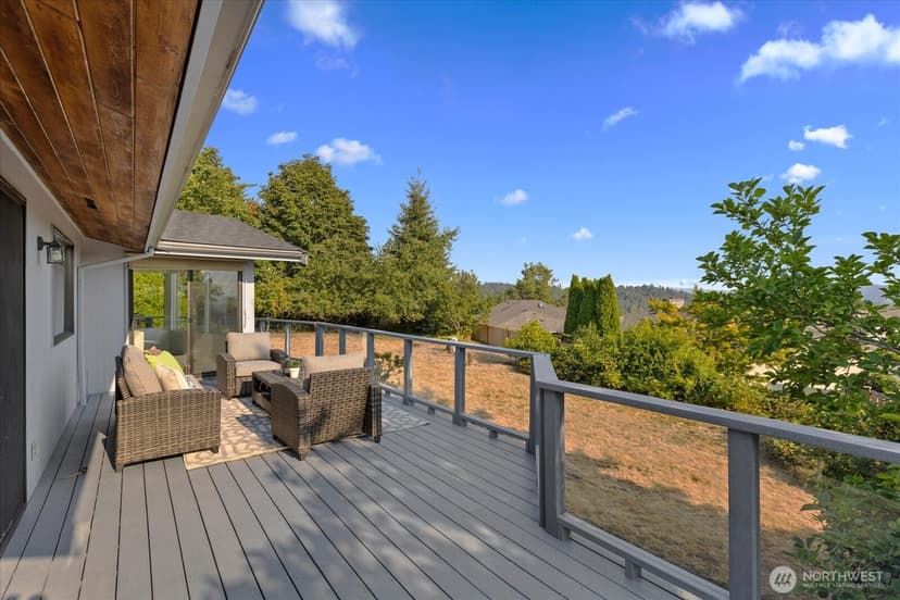 Property photo for 1503 Holly Vista Drive, Snohomish photo 16