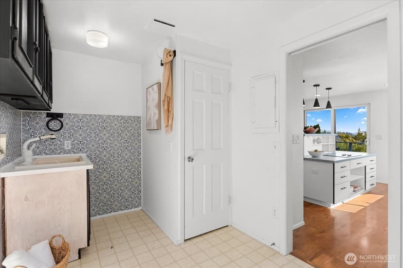 Property photo for 1503 Holly Vista Drive, Snohomish photo 18
