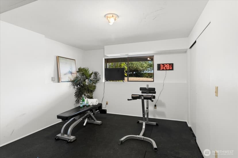 Property photo for 1503 Holly Vista Drive, Snohomish photo 34