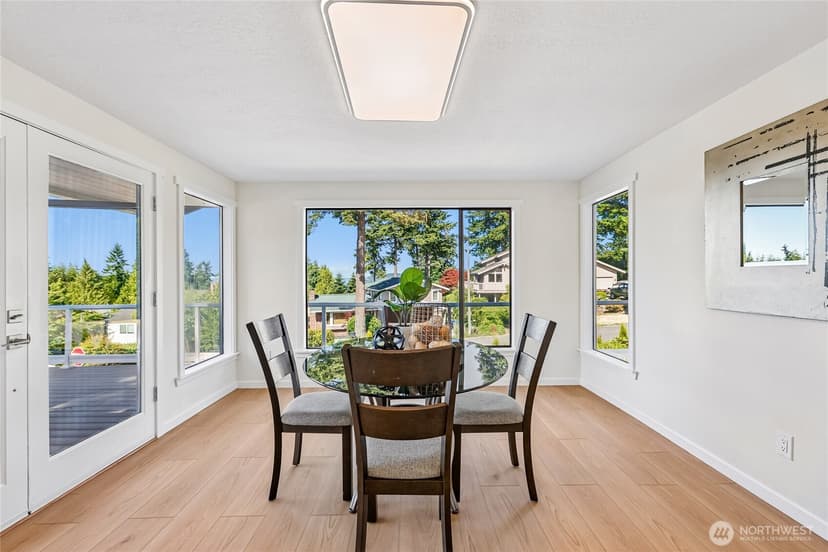 Property photo for 5925 94th Street SW, Mukilteo photo 8