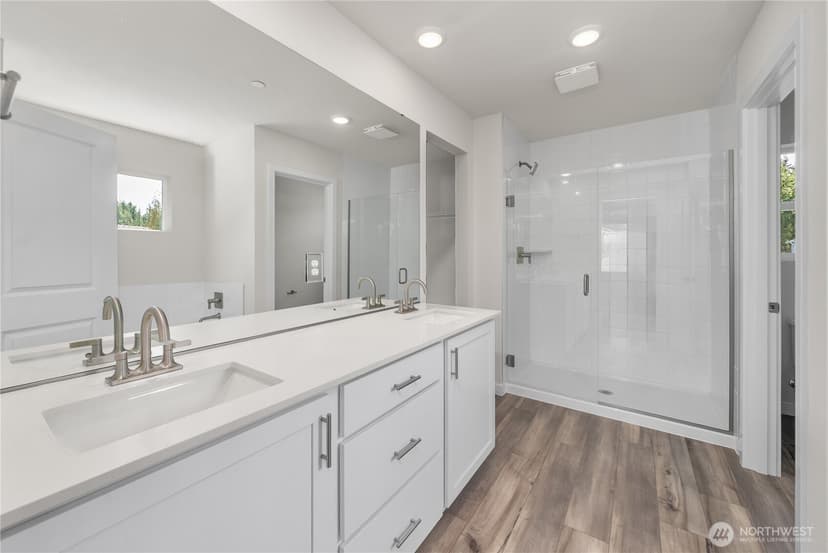 Property photo for 3935 Flat Top Drive, Bremerton photo 31