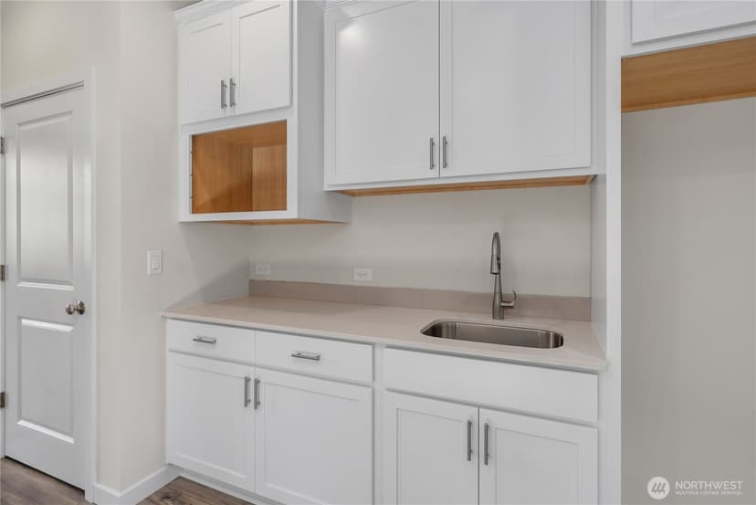 Property photo for 3935 Flat Top Drive, Bremerton photo 18