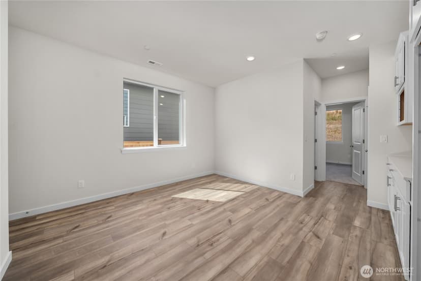 Property photo for 3935 Flat Top Drive, Bremerton photo 15