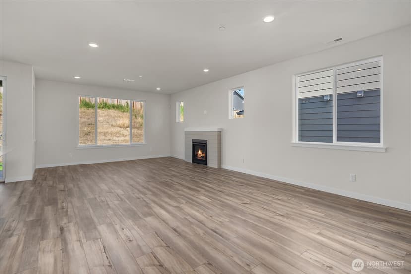 Property photo for 3935 Flat Top Drive, Bremerton photo 8
