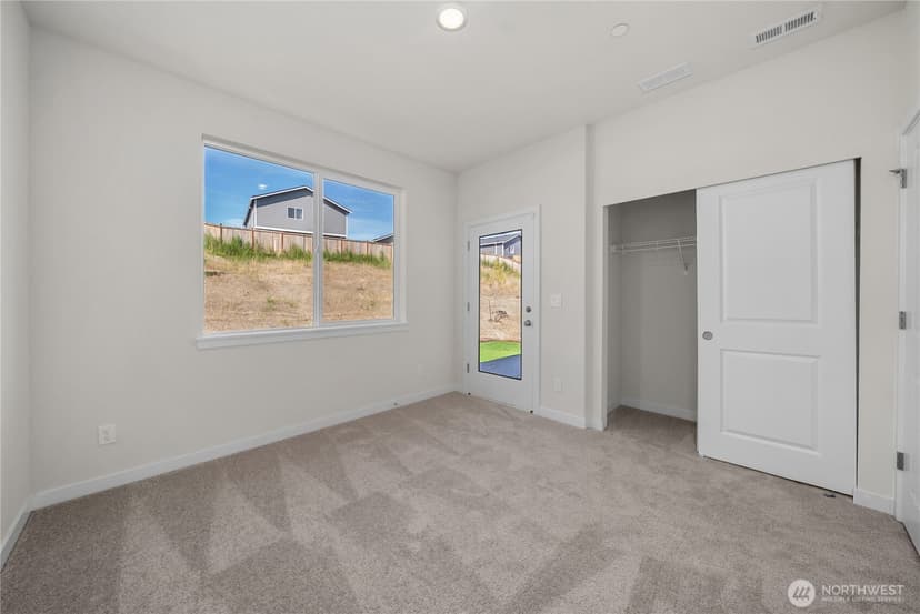 Property photo for 3935 Flat Top Drive, Bremerton photo 23