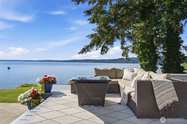 Property photo for 7110 Marble Beach Road NW, Gig Harbor photo 4