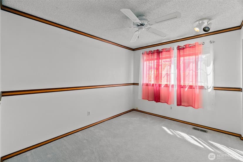 Property photo for 14512 26th Avenue Ct E, Tacoma photo 19