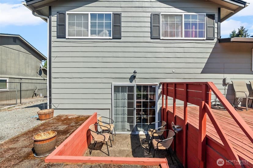 Property photo for 14512 26th Avenue Ct E, Tacoma photo 28