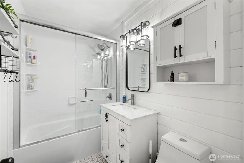 Property photo for 201 2nd Street S #201, Kirkland photo 17