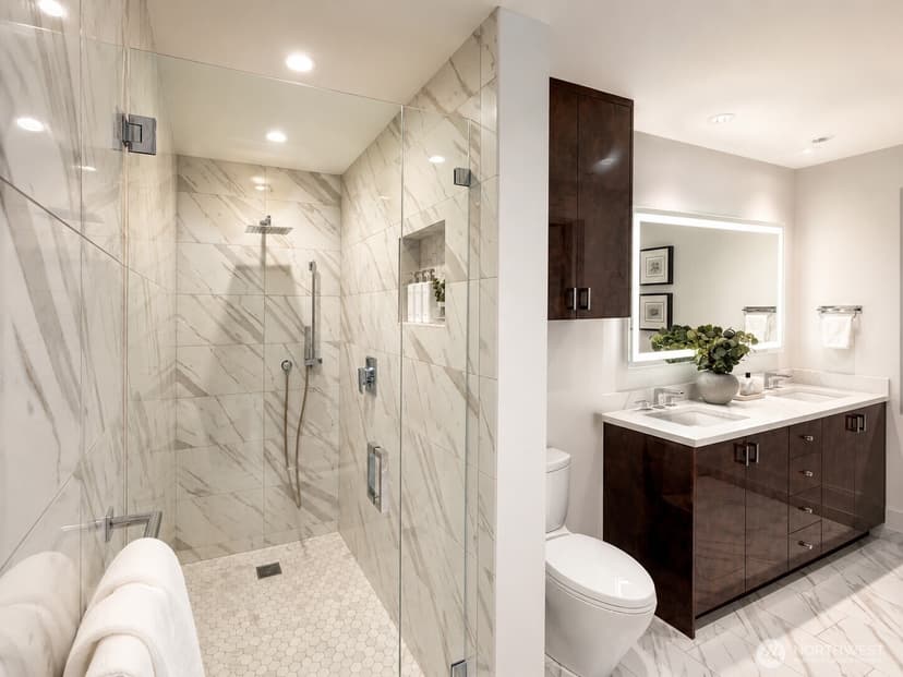 Property photo for 500 106th Avenue NE #1801, Bellevue photo 21
