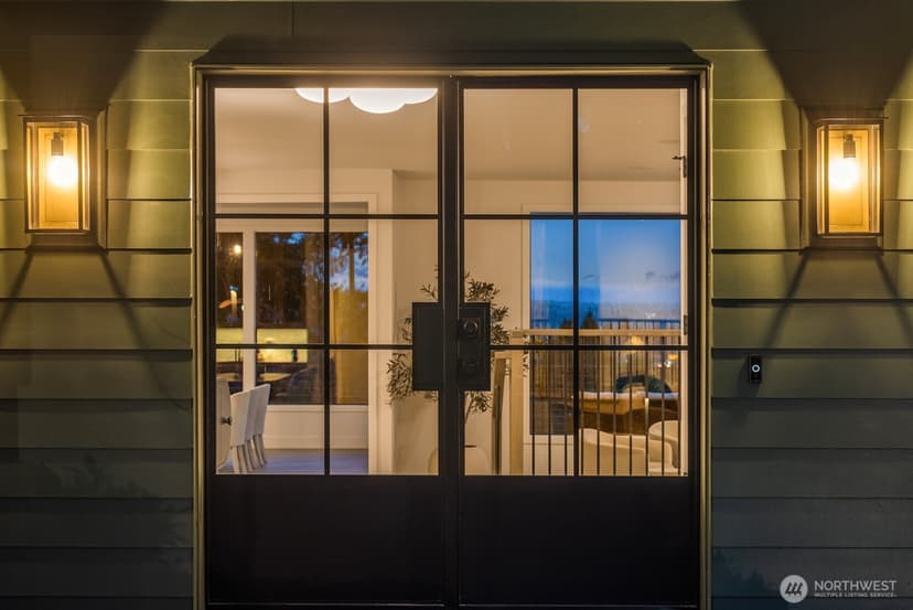 Property photo for 2627 96th Avenue NE, Clyde Hill photo 4