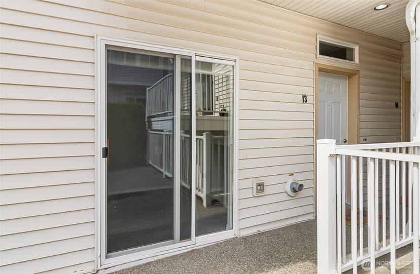 Property photo for 4133 156th Street SW #13, Lynnwood photo 31
