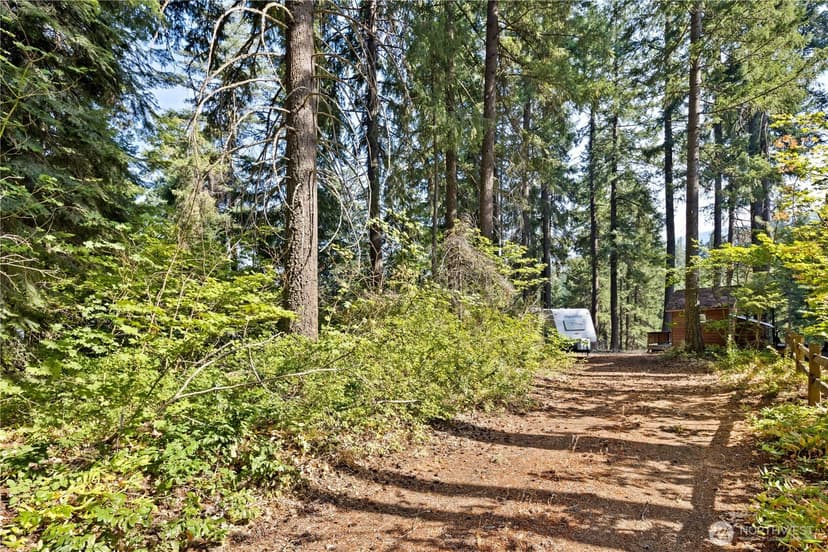 Property photo for 1201 Oakmont Dr, Cle Elum photo 3