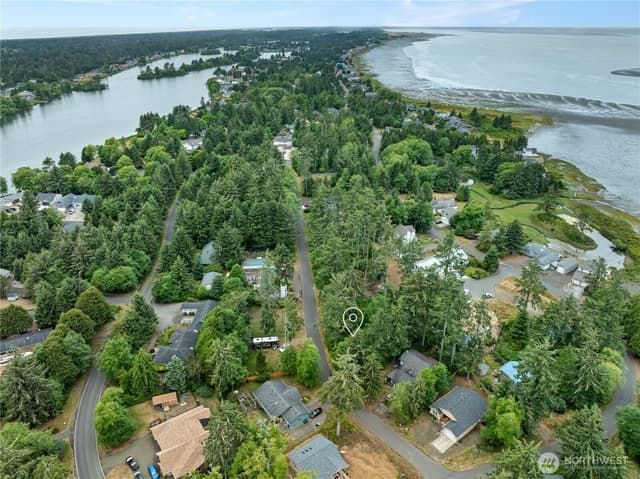 Property photo for 784 Evergreen Avenue SE, Ocean Shores photo 5