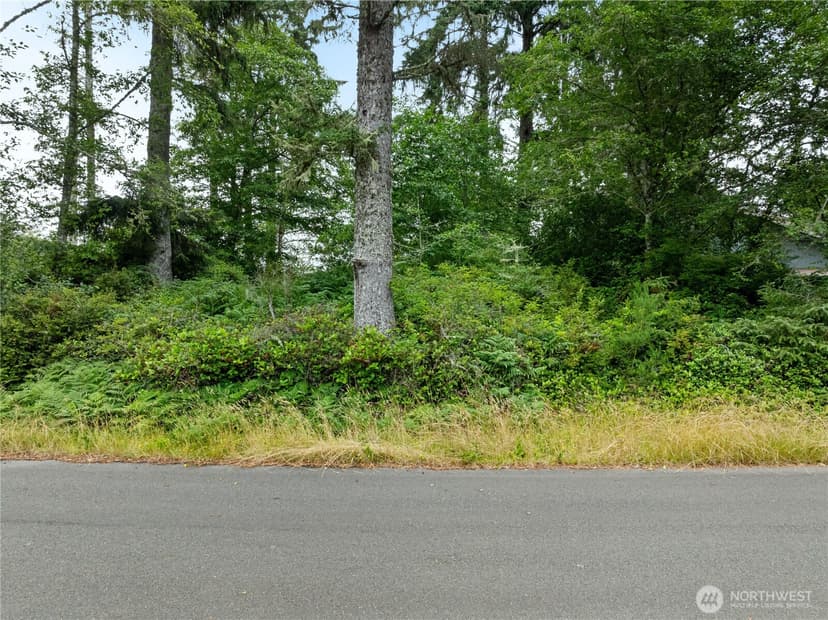 Property photo for 784 Evergreen Avenue SE, Ocean Shores